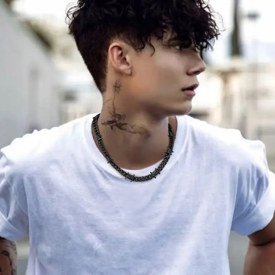 Findchic Cuban Link Chain Choker Necklace Hip-Hop Punk Gothic Stainless Steel Heavy Thick Barbed Wire Necklace for Women Men Girlfriend Boyfriend Birthday Anniversary Wedding Valentine'S Day Women'S Day Mother'S Day Father'S Day Christmas Holiday Gift