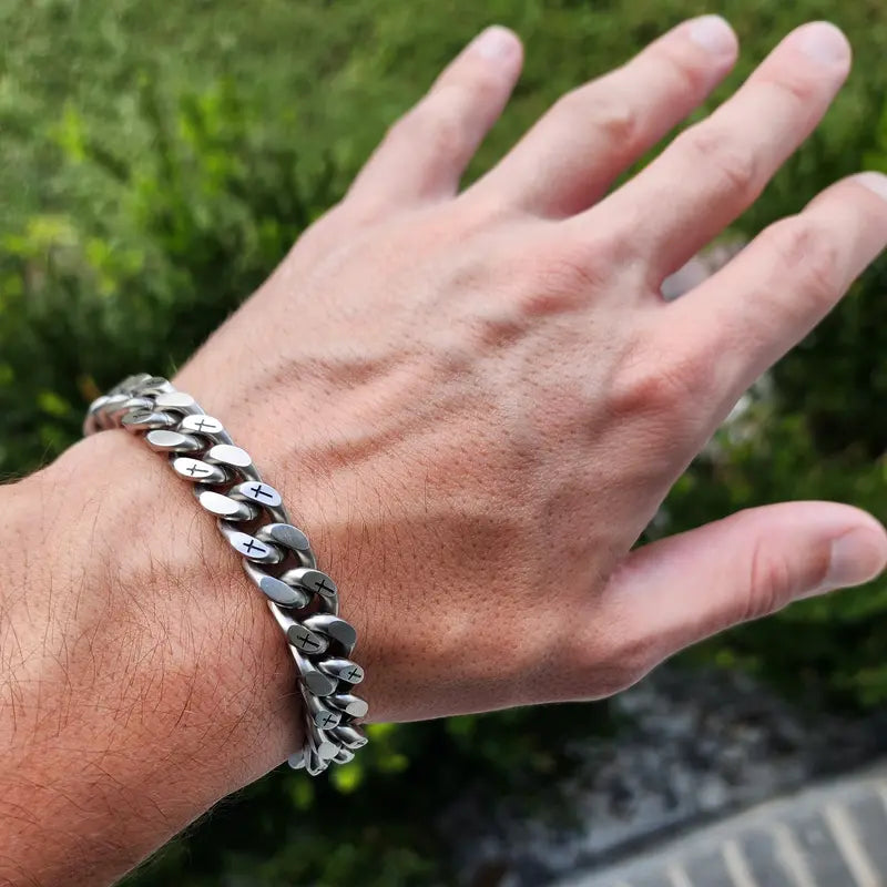 Gemvius Genesis Cuban Link Bracelet - Engraved Crosses